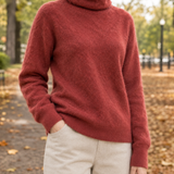 Harriet Cashmere Turtleneck - Nezha Red