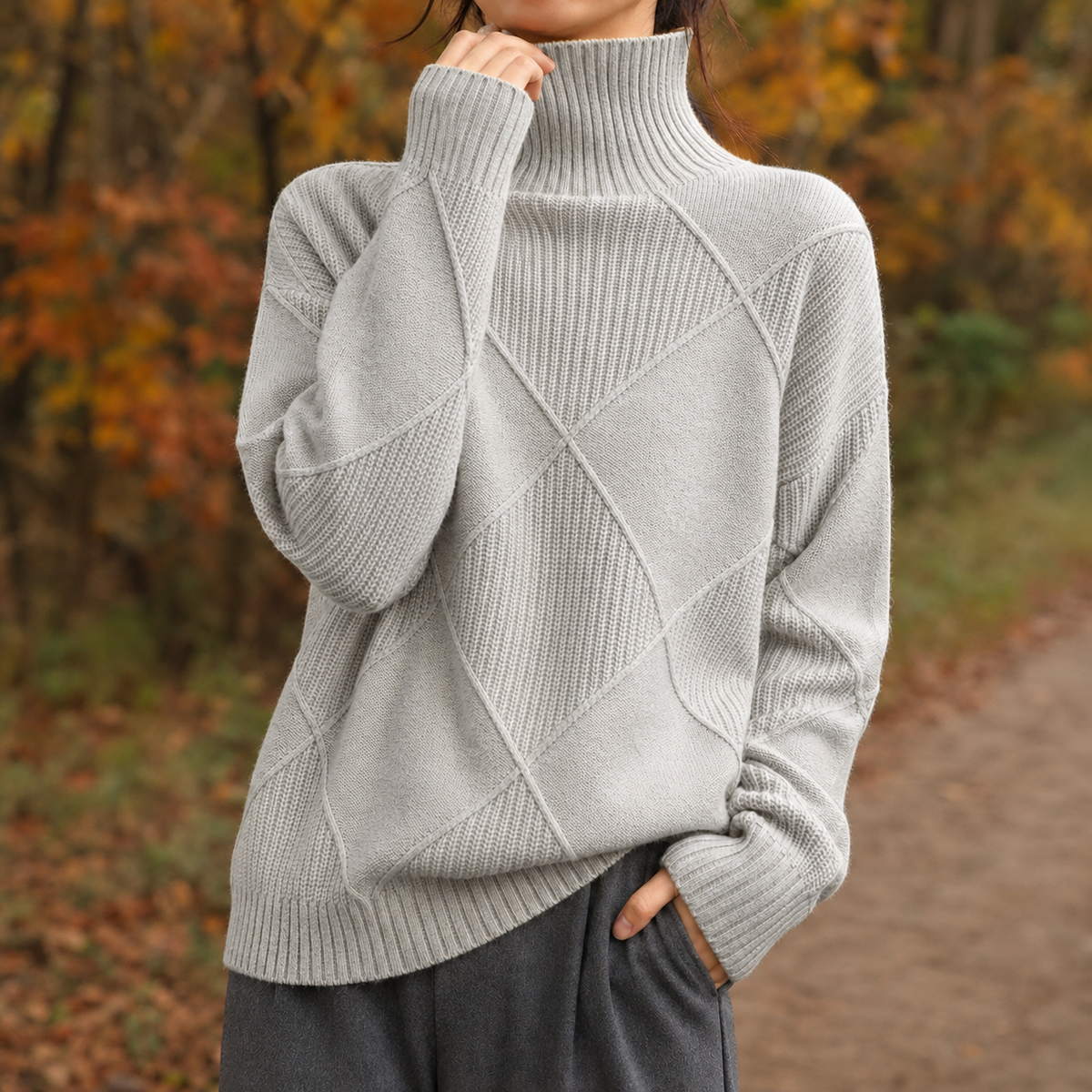 Naomi Turtleneck Sweater - Light Gray